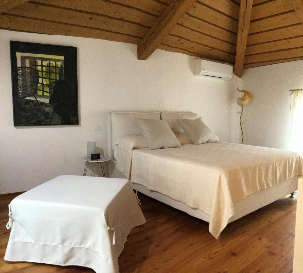 La Foresteria di Villa Gorgo San Vito al Torre Esterno foto